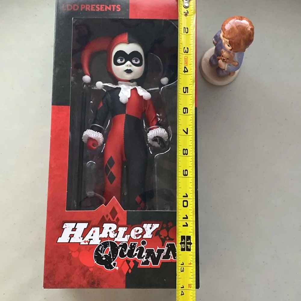 Living Dead Dolls Presents DC Classic Harley Quinn